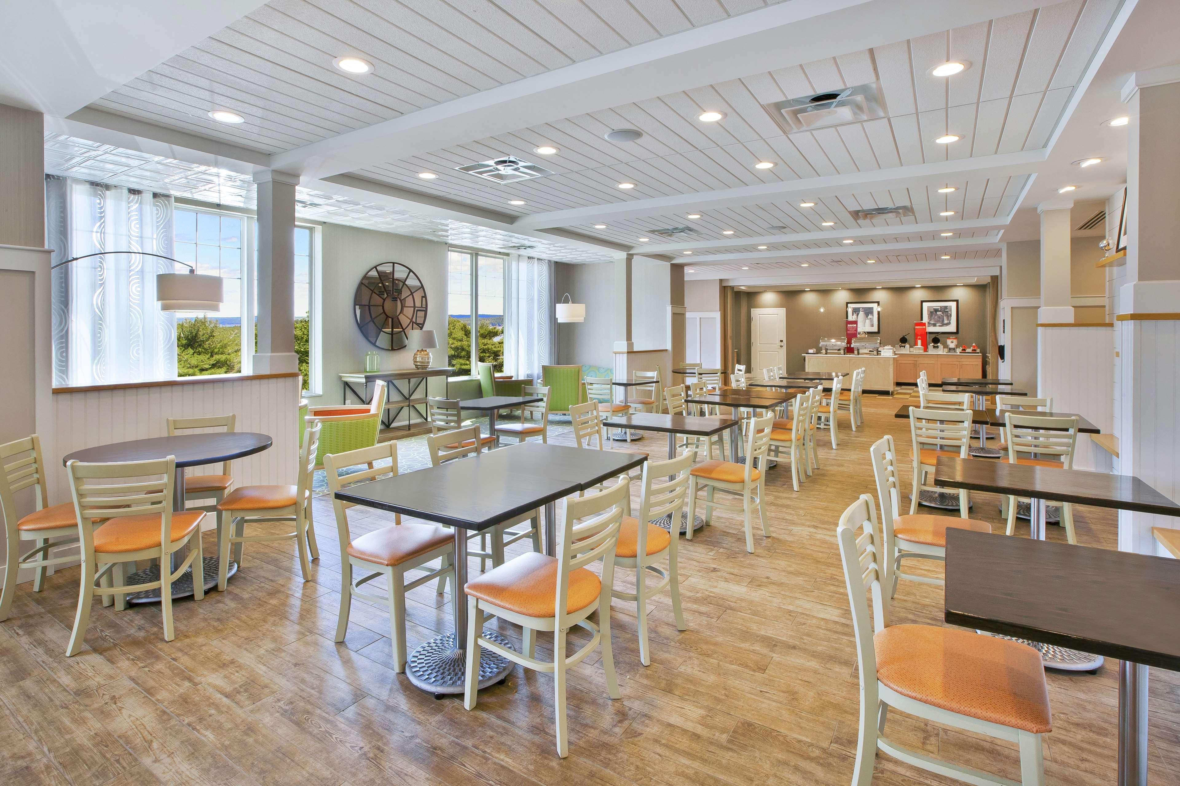 Hampton Inn Bar Harbor Exterior foto